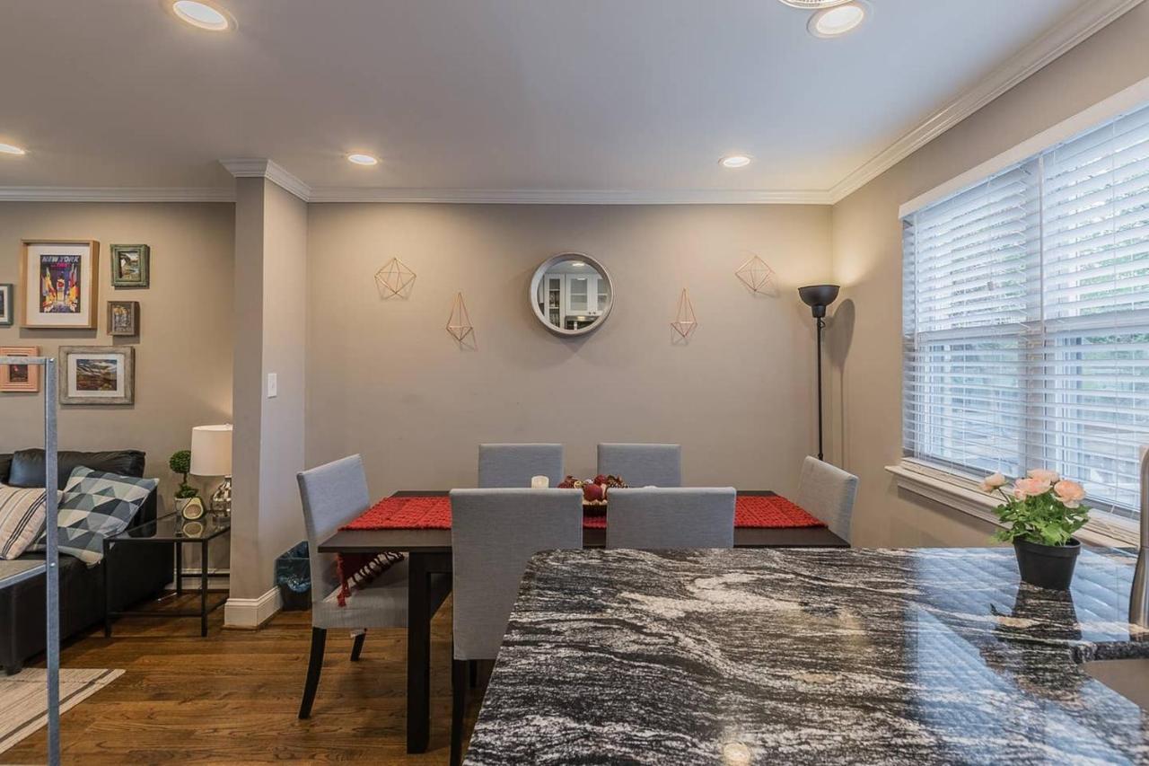 Beautiful 3Br 2Ba House With Cozy Backyard By Cozysuites Alexandria Exterior photo